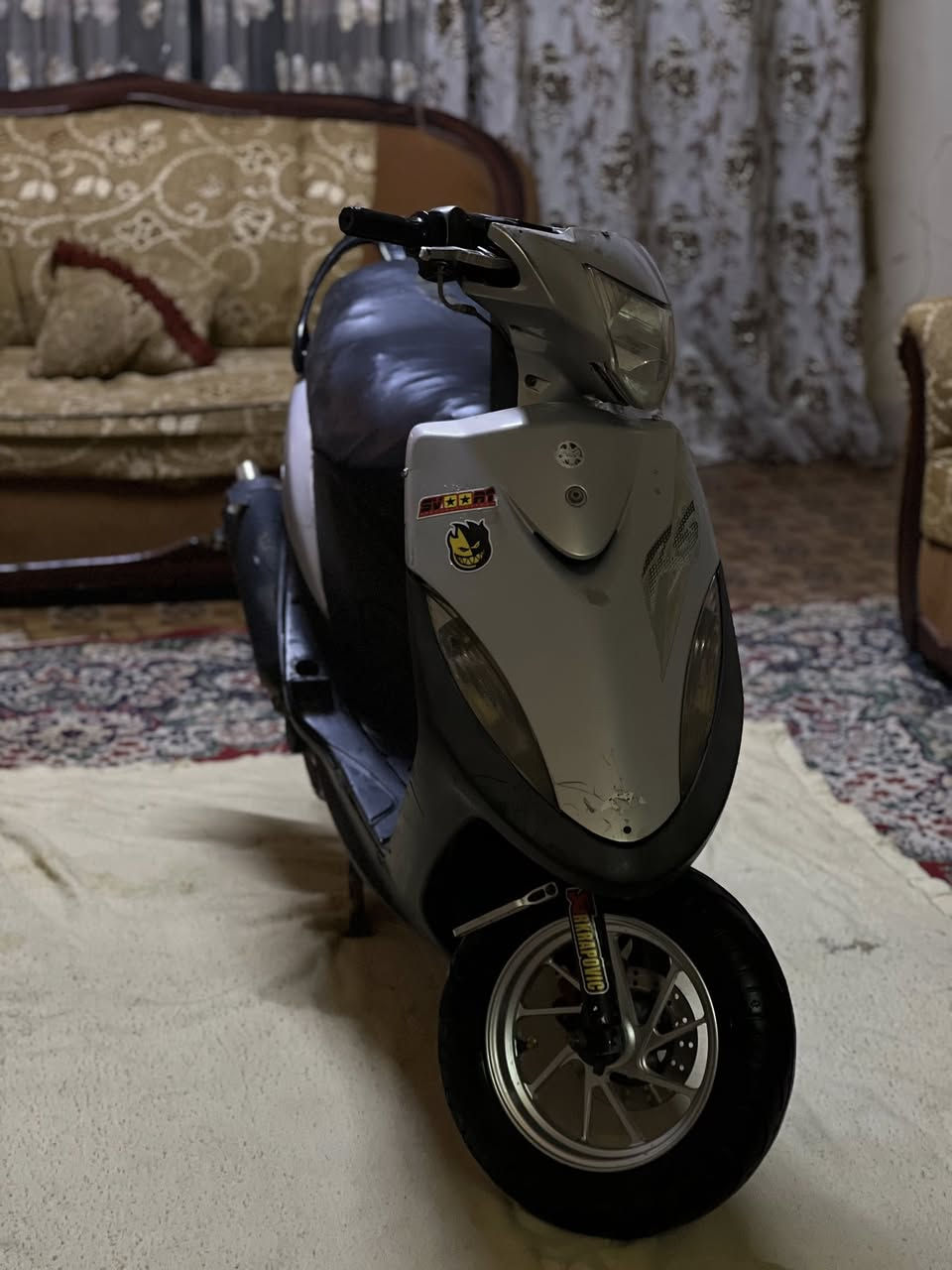 السلام عليكم
دراجة ماكس للبيع كاملة بوشة ٥٥ مختمة من الطول للطول ختم واحد بيهة ويالة رياضي مفترات يدات بريك wf قطرة اصلية ملقط اصلي صالنصة fm كلج خلفي رياضي اصلي دبل خلفي RBM دراجة خير من الله بس يرادلهة سلف 
مكاني ديالى بعقوبة حي المعلمين مقابيل مطعم ألوان السعر ٦٠٠ وية لويالة بدون ويالة ٥٥٠ رقم ***********
