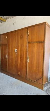 ٤ ابواب • نضيف • توصيل ببغداد