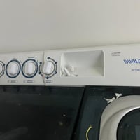 غسالة ملابس • أجهزة منزلية