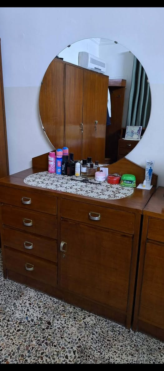 غرفة نوم نجاره تكمه نظيفه كلش ٤٥٠ بيه مجال


**إذا كنت صاحب هذا الإعلان وتريد حذفه لأي سبب، رجاءا أرسل رسالة إلى الدعم الفني**