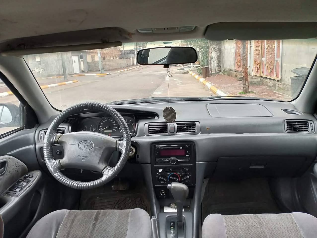 😮فرۆشتنی خێرا😮
😮تەنهاو تەنها 49گەڵا😮

تۆیۆتا کامری مۆدیل 2001
گێڕ تۆماتیک و تەبرید

ئاڕمی پلاستیکی دهۆک بەشەرتی غەرامە سەیتەرە مەفرەزە دایرەی مرور

حیزام بۆیاخە بۆ جوانی بە بێ مەعجون دەعمو لێدراوی نییە 

چوار جام کارەبا ئاوێنە کارەبا قوفڵ مەرکەزی 

چوار تایەی سفری بۆ بەستراوە ڕادێتەری لۆک تازە بەستراوە

گێڕو مەکینەو ئاڕم و ئاوەلیات بەشەرت

سەیارەکە هی ماڵی خۆمانە هەموو گیانی بەشەرت...

شوێن...هەڵەبجەی تازە

نرخ...تەنها 49

ژ.م...***********
*********** السليمانية, العراق
