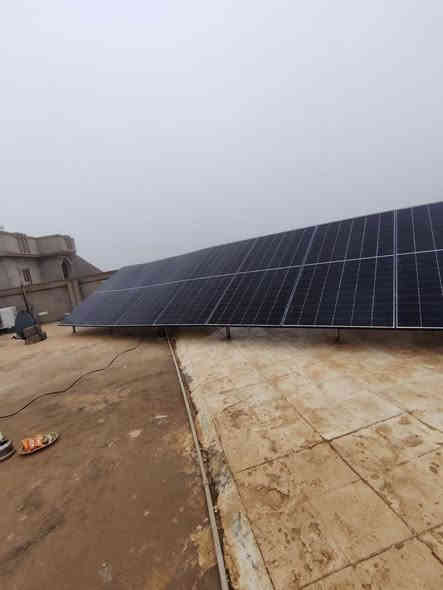 الموقع: الشرقاط-الصبخة
منظومة منزلية
حجم المنظومة =15 نهاري&16 ليلي
مكونات المنظومة -=
🔸 بطارية ليثيوم 16 كيلو شركة Medal power 
                    ضمان خمس سنوات 
🔸 7 لوح شمسي  بقدرة 620 واط شركة ميدل بور 
                    ضمان عشر سنوات 
🔸 انڤيرتر  شركة Welion حجم 6كيلو      ضمان سنه واحده 
السعر 3 مليون و100 الف
مع الربط والتنصيب وملحقاتها كاملة باجود انواع الحديد المغلون المضاد للماء والرطوبة وسراكت وجوزات ووايرات نحاس اردنية اصلية 

للحجز والاستفسار الاتصال بنا: ‏‪***********‬‏
او زيارة موقع الشركة في: الشرقاط - اسديرة عليا
