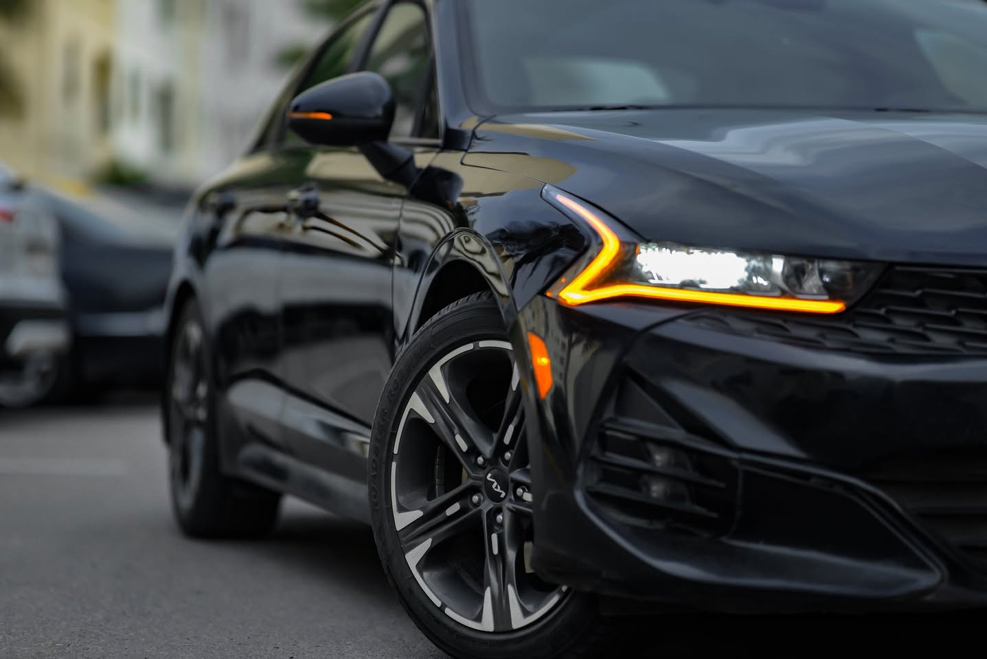 لسلام عليكم شباب
للبيع. K5
موديل   2022
رقم اربيل الجديد
GT.  LINE
1600  TURBO. GDI
ماشية 96 كيلو    بالميل 59
4WD فور ويل 
الحادث موضح بالصورة
بدون صبغ البنيد معدل بارد
الصندوك مبدل من امريكا
اهنا طخة بسيطة بالجاملغ الامامي الايمن معدل pdr
كل غراضها بلاد عدى الصندوك
الموصفات 
تشغيل عن بعد 
بصمة ابواب وصندوك
هند بريك كهرباء
رادار امامي وخلفي
نقطة عمياء
رادار تحديد مسار
توقف ذاتي خلفي وامامي
اوتو هولد
مانع انزلاق
قيادة ذاتية
شحن واير لس
شاشة كبيرة
داخل جلد مطعم اسود
ويل 18
5مودات تحكم
لايت 4عدسات
تدفئ كشنات الامامي
تبريد منفصل
كرسي كهربائي
السيارة باسمي ***********
السعر 158 وبيها مجال
