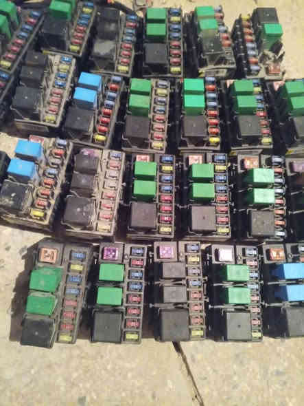 اللهم صلي على محمد وال محمد
وصول كميه من قواعد فيوزات فيت بم تفصيخ 
للبيع جمله فقط 
الاتصال على الرقم التالي ***********
وات ساب........... ***********
ملاحظه يوجد الدينا خدمة توصيل كافه محافظات
