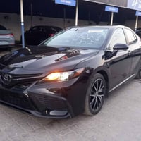 كامري SE • ٢٠٢٢ • ضربة صندوق