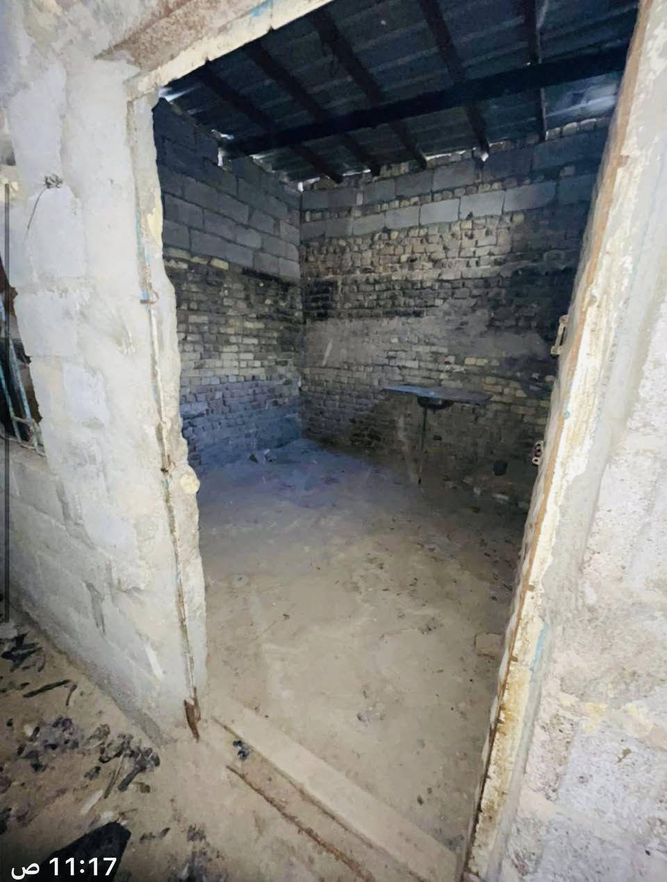 سلام عليكم بيت للبيع بلاااااااش بلااااااش 

ابو الخصيب الأسمدة 

مساحه البيت 96 متر مربع الواجهيه 8 ونزال 12 

( طابو ملك صرف ) تحويل ثاني يوم 
البيت قديم يباع قطعه 

سعر  28 بيه مجال قليل  واتساب ***********
