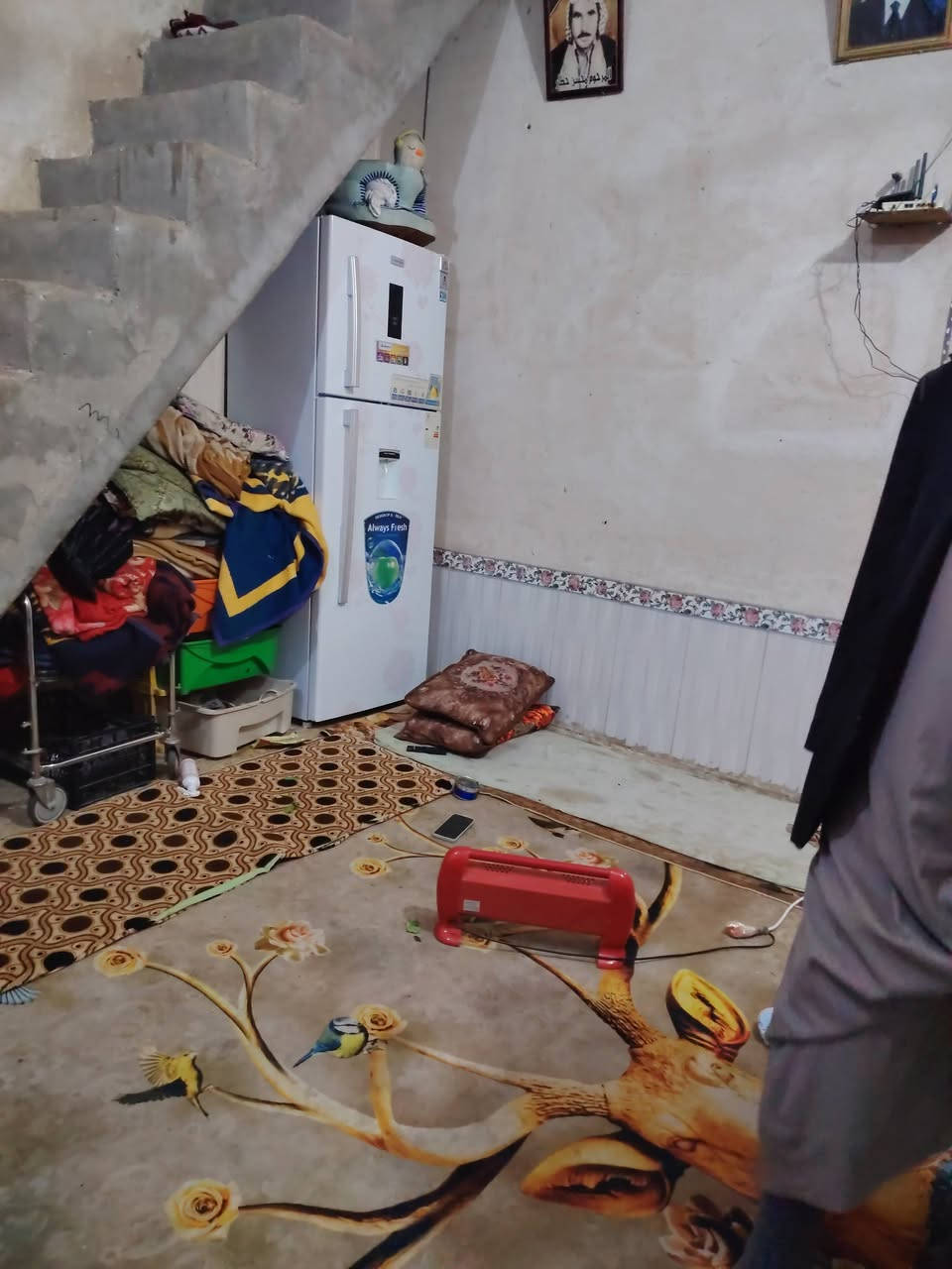 70 متر للبيع
والعنوان النجف الاشرف حي الرحمه شارع 20
عالي عن الشارع بناء ابلوك كاشي
غرفه وصاله ومطبخ
مكتب سور النجفي واتساب ***********
السعر 25 بي مجال
