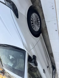 كامري LE • ٢٠٢٥ • ٥٠٠٠ كم