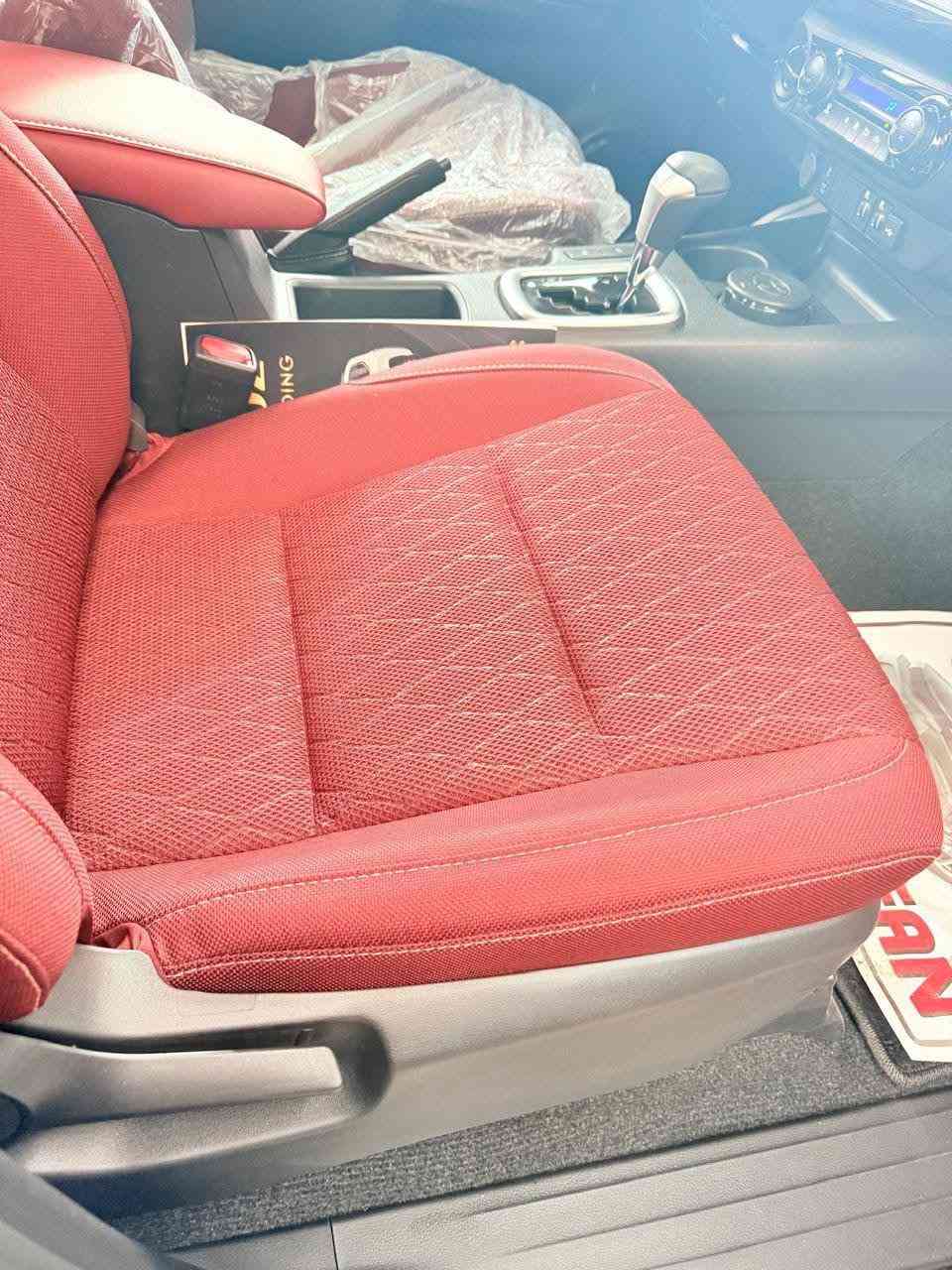 هايلوكس (2024) سعودي
ماشية 9 الف 
فول مواصفات 
بوضع الزيرو
مرقم بغداد 
السعر 360 ورقة وبيهة مجال 
متواجد واتساب فقط ***********
