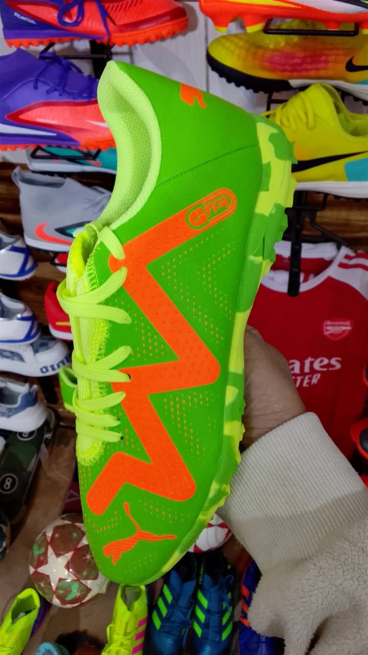 ترتان محبب السعر 15 الف تواصل خاص 
خدمة توصيل ٣لاف الكل العراق واتساب ***********
