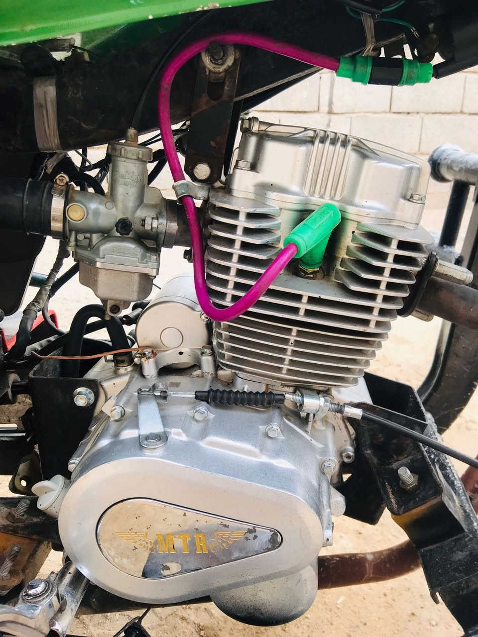 السلام عليكم ستوته للبيع مديل  14 اوراق السعر1300   المكان البصرة خور الزبير واتس   ***********
