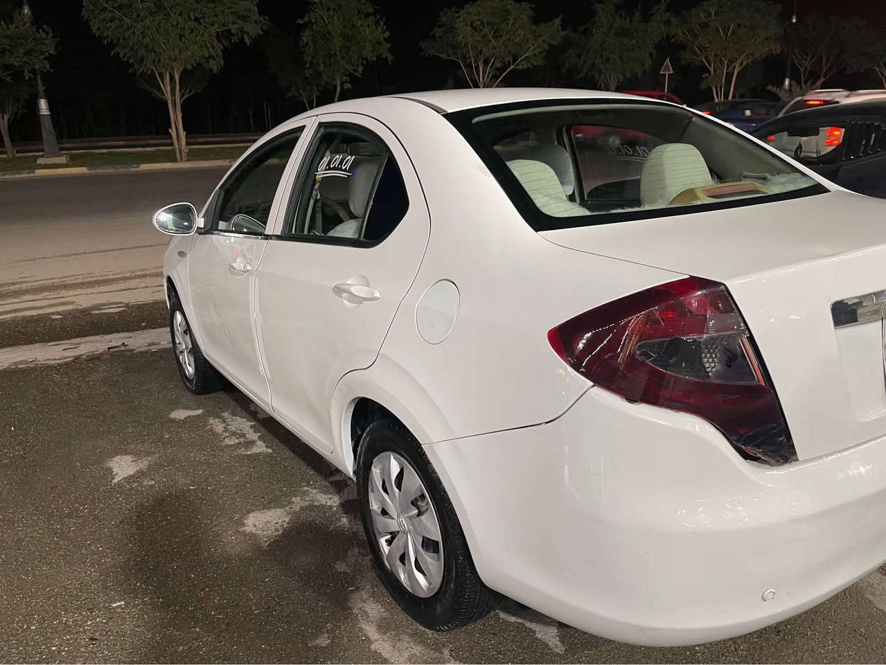 جاك موديل 2012 گير عادي مه كينه گه وره ي مه رغوب يه ك جاملغي سبوغه هيجي كه ي تيانيه ته حويل وه كاله به شه رت نرخي 47 و مه جال*********** كركوك, العراق
