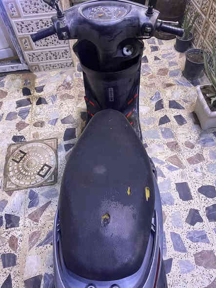 السلام عليكم درجه بريز  
 درجه كله بلاديه خير من الله   شلعه ومعدال شغاله سلف وهندر مكينه خرسه ناعمه  كهربائيات كله شغال شاير يمنه يسره عداد كليو متر شغال الايت عالي ناصي كله شغال بريك مامي خلفي   مكفوله كفاله عامه 
وراق كامله وراق رنبه موجود مكاني بغداد سعر 650
للاستفسار ***********
