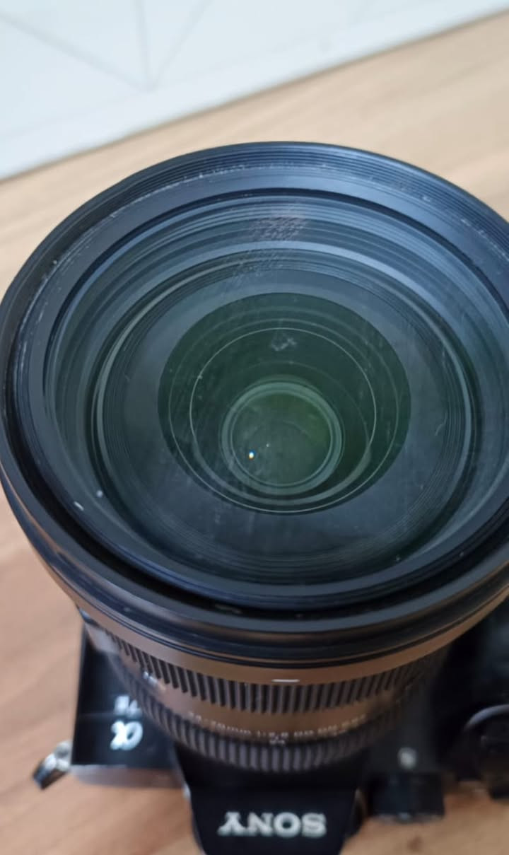 كاميرا سوني a7lll مع عدسه 24-70 نضافة البدي 70‎%‎ نضافة السنسر 90‎%‎ الشتر مالها اقل ال 15k مستعملها ب الريلز وتصوير الفيديو 
واتساب ***********
