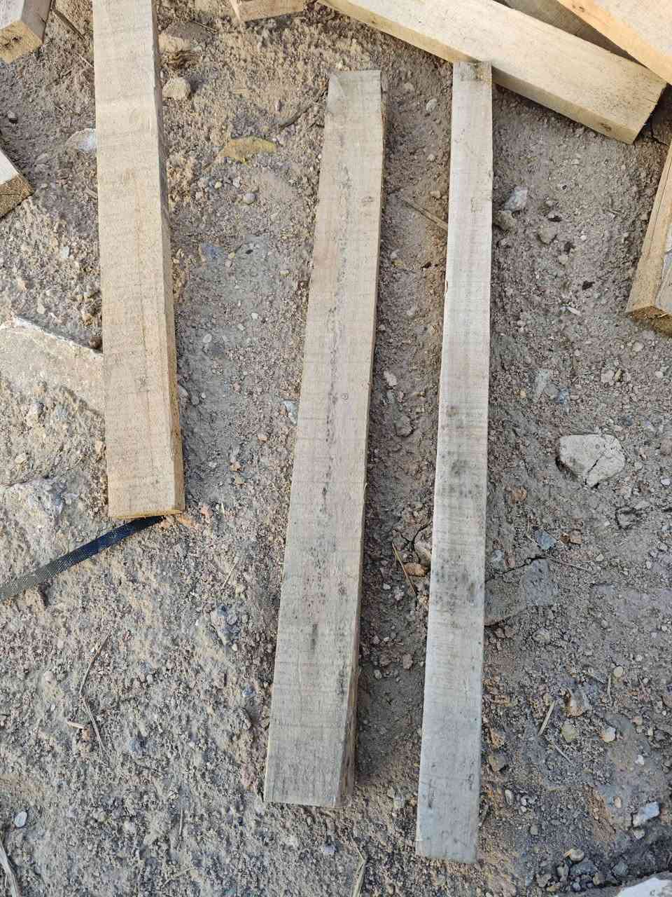 السلام عليكم
_سكيب خشب  قياس100×120... السعر 5 الاف مطروح.

_ تقريبا 600سكيبة.

_ سيورة قياس90_80_60_50 

مخلوطات سوى  السعر  اتصال بصاحب الخشب .

للاستفسار .

***********

سيد فيصل الياسري 

-العنوان :-  كربلاء_ طريق النجف_ عامود1087
