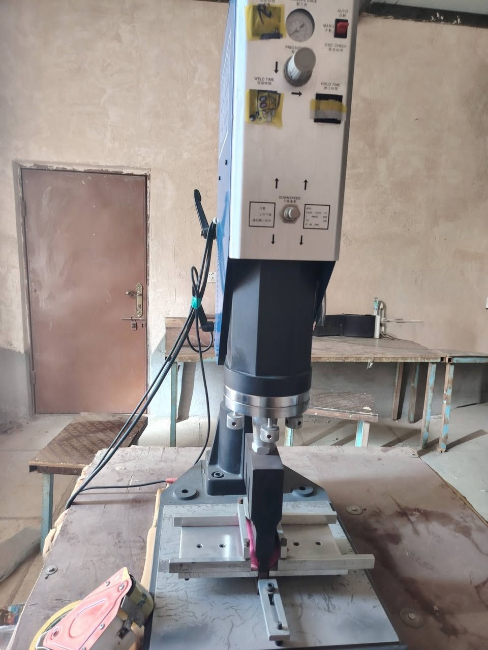 اخوان السلام عليكم معمل جلافة للبيع هو وموادة السعر40 وبي مجال***********
