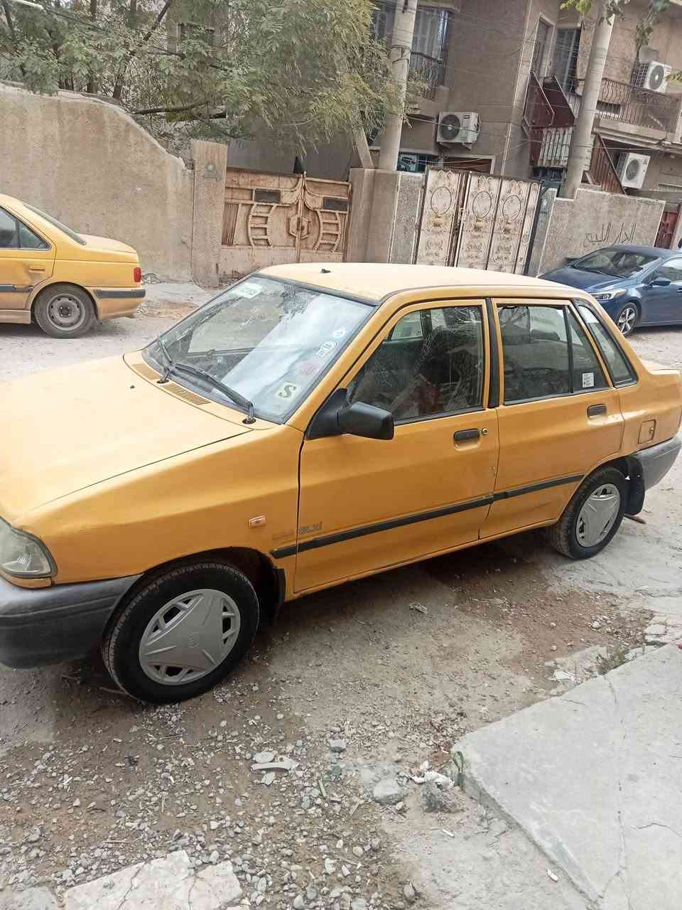 سلام عليكم
سايبا 
2010
كير مكينة شواصي نضاف 
نقص تبريد
سنويا 27 
سيارة بسمي 
سعر 26 وبيها مجال حك جية 
***********
