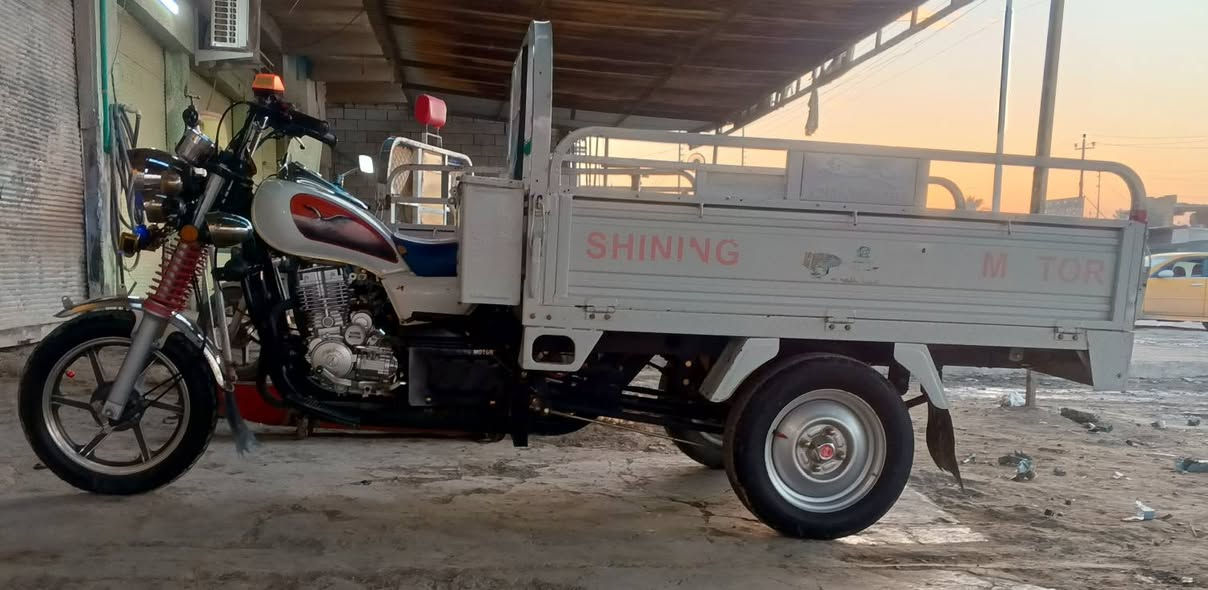 سلام عليكم ستوتة 23مكفولة كفالة عامة جديده بمعنة لكلمة ورق صولي 7وراق لورقة مال كمرك صفرة موجودة مذب علهة ربع كبل للشارع بعد احلى من صور مكاني شهربان سعر مليونين وبيهة مجال شراي يتفضل خاص لمو شراي عبر لمنشور ***********
