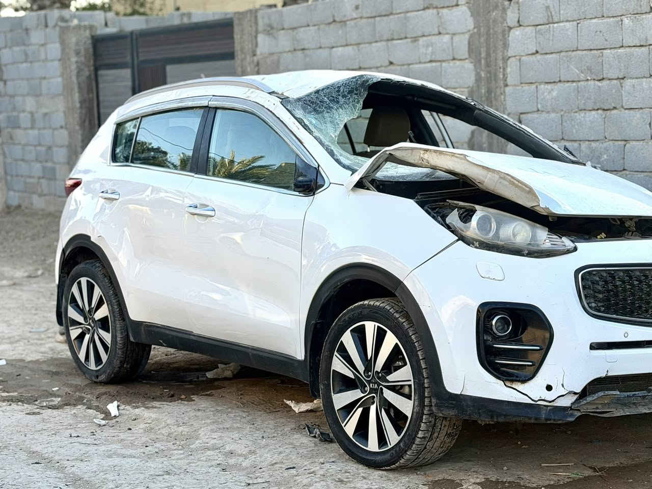 سلام عليكم للبيع كيا سبورتج موديل 19 خليجي أبيع ع حادثه رقم بغداد سياره شغاله وتمشي مدور ثاني يوم كير مكينه كفاله سياره كفاله سابقا مكاني بابل مشروع المسيب السعر 110 وبيه مجال قليل رقمي ***********
