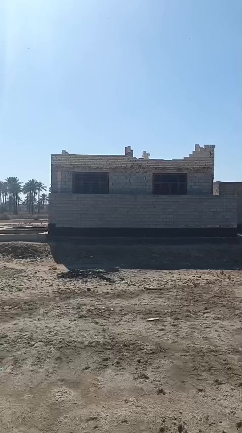 السلام عليكم قطعه البيع المساحه 100م طابو زراعي سند 25 موقع حله بكرلي شارع الغسل السعر 7 وقابل للتفاوض ليرغب مراجعة المكتب او الاتصال على الرقم التالي ***********
