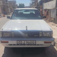 سيدان موديل 90  كير محرك بطه  صدر جديد  تخم تاير خط ابيض رقم بغداد بسم...