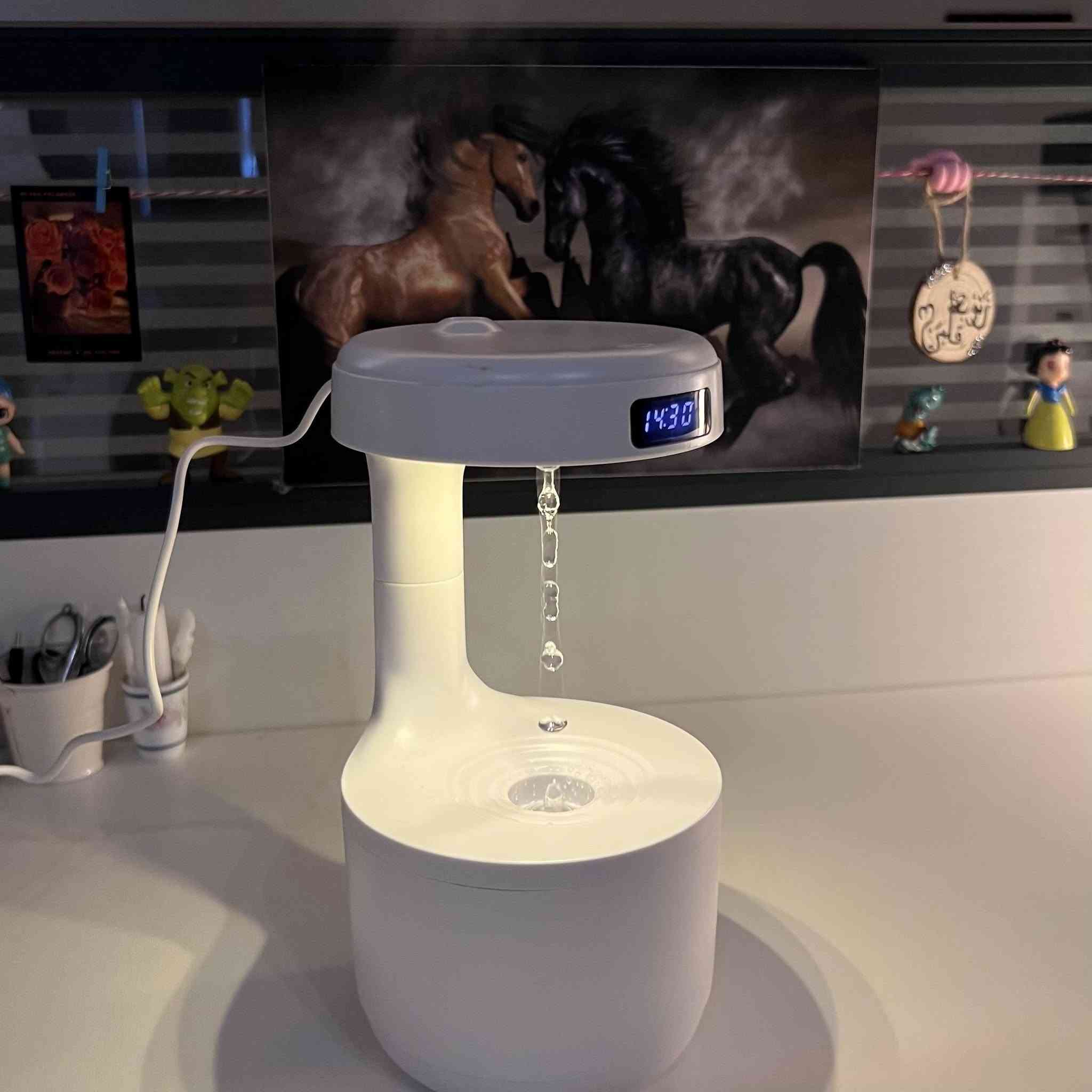 💧 شفت قطرات مي تطلع لفوك بدل ما تنزل؟!
مرطب الهواء Anti-Gravity LZ599 بتأثير قطرات عكس الجاذبية يخلي المكان مريح وأنيق بنفس الوقت 😍
✨ رذاذ ناعم يرطّب الجو ويعطيك انتعاش لحد 8 ساعات
💧 سعة كبيرة 600 مل
⏰ شاشة رقمية أنيقة تعرض الوقت
🏠 مثالي للمكتب، غرفة النوم أو الطاولة
خلي غرفتك أفخم ولمسة الهدوء تكون حولك دائمًا ✨
🚚 التوصيل مجاني لكل العراق
السعر بس ب؟


**إذا كنت صاحب هذا الإعلان وتريد حذفه لأي سبب، رجاءا أرسل رسالة إلى الدعم الفني**