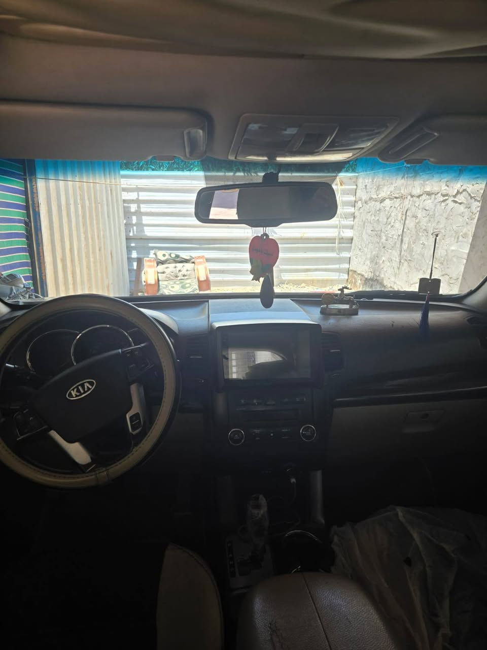 سورنتو موديل ٢٠١١ رقم بغداد سنويه بأسمي تحويل ثاني يوم السياره كير محرك تبريد تدفئه كهربائيات كله مكفول بيه ٣ قطع بارد فقط لاغير وسونار موجود السعر١٥٠ وبيه مجال
مكلف بلنشر رقم صاحب السياره
***********
