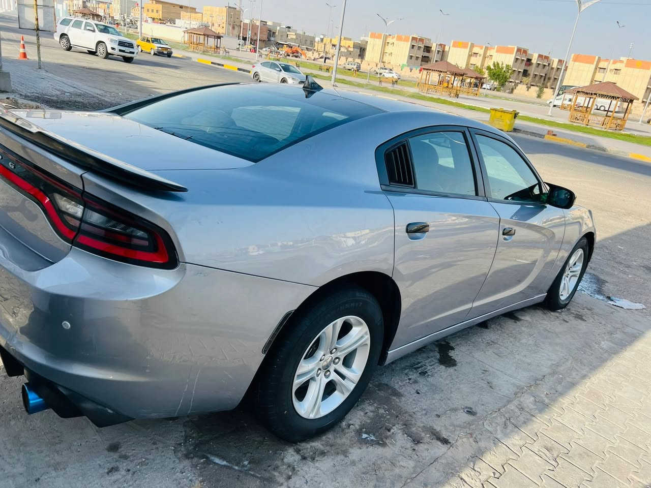 جارجر 16 اصل سياره نضيفه كلش سياره بيهه جملغ وبنيد بمريكا بل العراق نضربت باب نفس صفحه باقي كفاله سياره كلش نضيفه كامله الخير ***********
