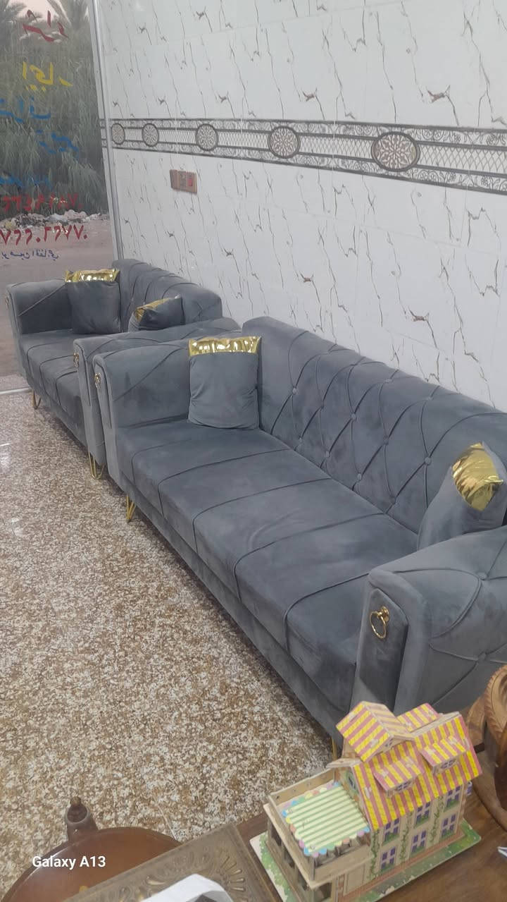 مكتب عقار للبيع كامل في البوبيات عامود ٣١ بيع مستعجل بسعر مناسب ***********
