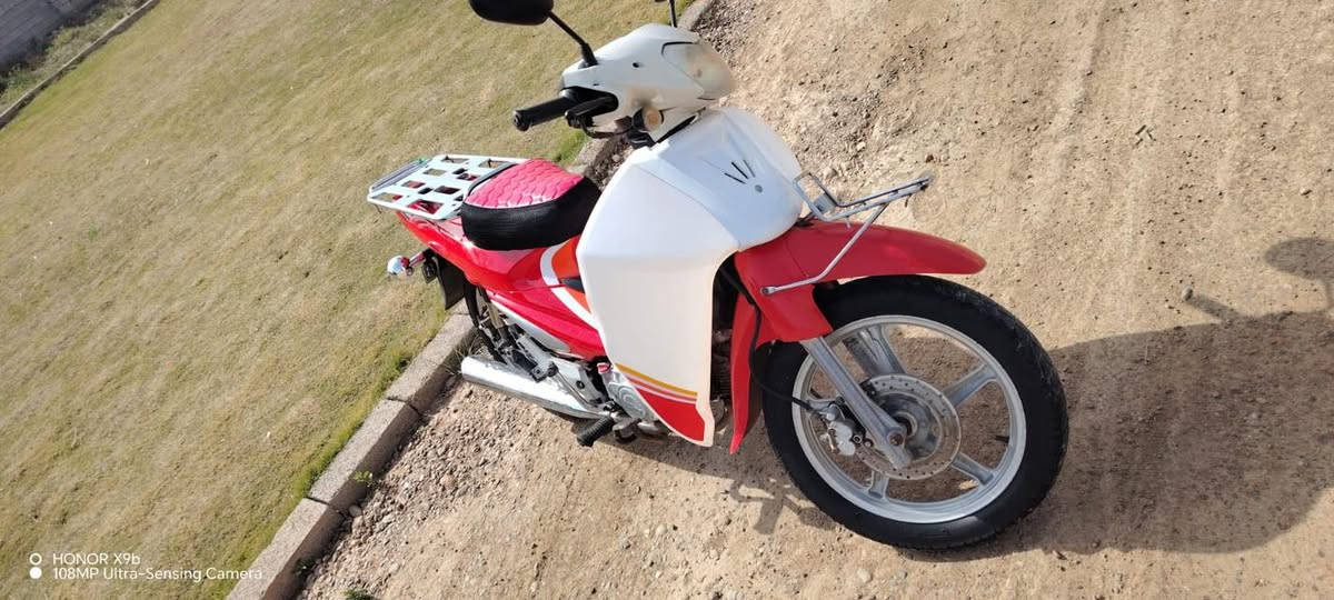 السلام عليكم دراجة للبيع الرقم 
***********
