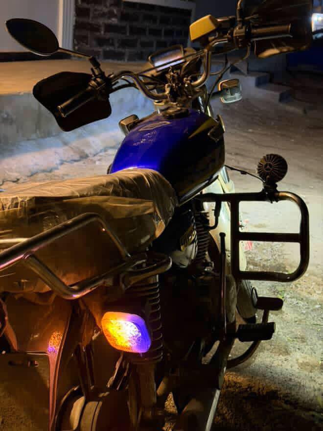 سلام عليكم دراجه ايراني 5 كير موديل 2024 دراجه خير من الله شلعه ومعدل العنوان الدوره السعر الاتصال ع الرقم بي واتساب ***********
