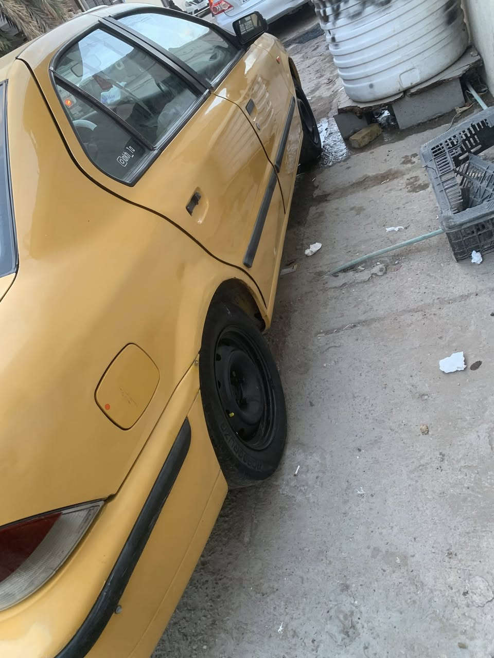 سياره كلش كلش نضيفه بدون خياس 
مديل 11بيها دخنه اول ما شغل شويه وتگطع 
ابيع هيئه غرامات ع مشتري 
اتكفل راعي وتحويل فقط 
سياره بدون تبديل كهربائيات كلها شغاله 
سنويه منتهيه سعر 22وبيها مجال بسيط 
مكاني بصره ***********
