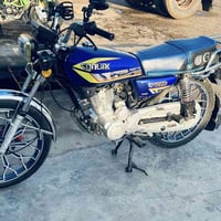 للبيع موديل 24 محرك 200 كبس ممفتوح مكفول من كلشي السعر 750 07834325888