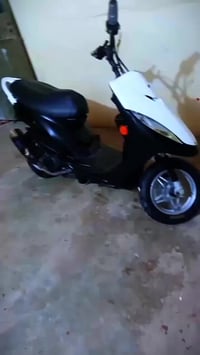 دراجه ماكس للبيع بوشه 55 شلعه ومعدل شك الكاع صلف هندر شغال بس يراد بات...