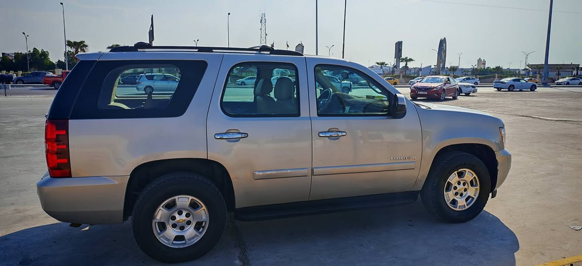 تاهو ابتر ٢٠٠٨ فول ستخدام شخصي
تحويل بنفس ليوم
البصرة مقابيل حي بغداد
سعر ١٨٠ ورقة وبي مجال للجيه
تخم تاير وحداده كله جديد قبل كم شهر مبدلهن
مكينه وكير خير من الله
شاصي مكفول من طخه الجاكوج 
***********
