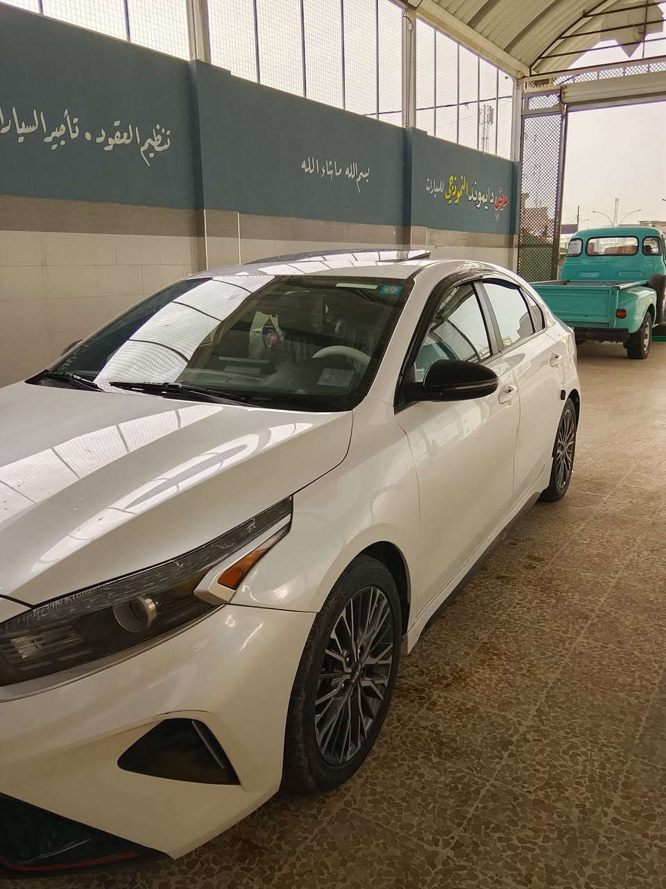 السلام عليكم ورحمة الله وبركاته 
🚘فورتي جيتي لاين
👋موديل 2023
👋فول مواصفات 
🤚رقم نينوئ مسطره 
🤚محرك وكير شرط 
👋ضرر بأمريكا 5قطع بوند وجاملغات ثنين وباب بدون ايرباك
🤚 شرط التحويل 
🚥السعر150💵وبيها مجال 
#معرض_دايموند_النموذجي_لتجارة_السيارات_وللمزاد_الامريكي_والكندي_وتنظيم_العقود 
العنوان⬅️( موصل الجانب ألايمن قرب جامع الاغوات قبل مدخل الشهداء)
#اوقات_العمل من الساعه العاشره صباحا الى الساعه التاسعه مساء 
للاتصال 
***********
***********
