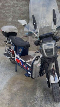 ماطور شحن هيوشا للبيع فقط بدون مراوس2025 6بطاريات   البطاريات  تقره11 ...