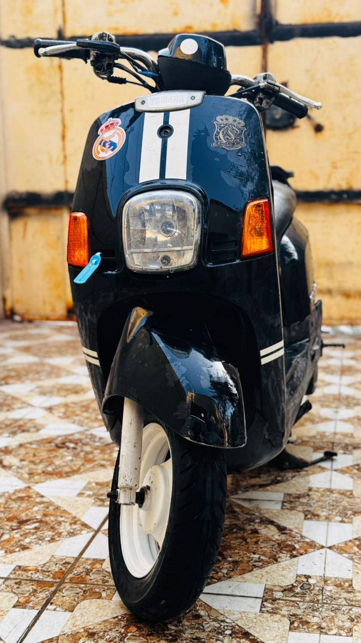 السلام عليكم ماكس بوليسي للبيع دراجه نضيفه وحلوه دراجه مشي ونعومه  بوشه 49 بلاديه دراجه تخبل كهربائيات كله شغاله سلف هندر اشاير هورن  مابيه اي نقص كفرات ختم واحد وملاح  دراجه بلاديه دراجه بلاديه ضفيره بلاديه مالعوب بيه السعر550 الف وبيه مجال للشراي  العنوان البصرة القبله رقم ***********
