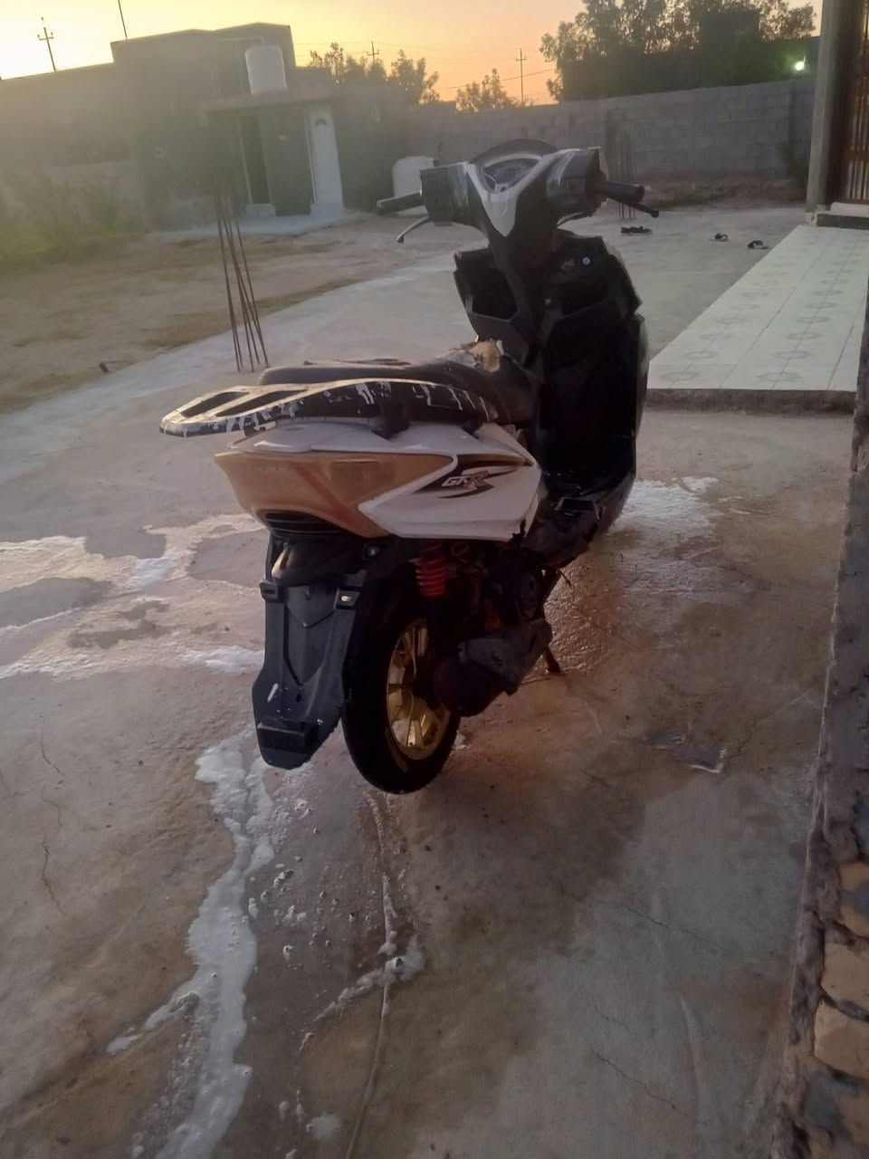 دراجة لبيع جاهزة من كلشي
سعر خاص تصل ودلل
***********
او راسل الخاص مفتوح
