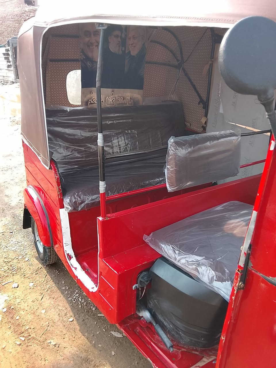 تكتك رقم وسنويه بغداد معمره دوسات بيهه كلجات ودبلات سعر 7 بيهه مجال ***********
