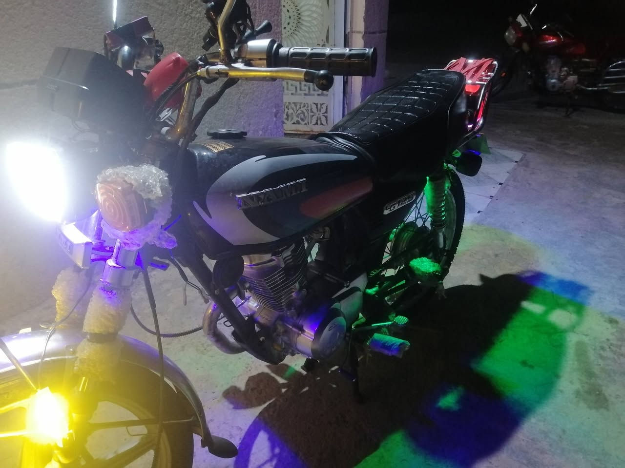 سلام عليكم نامه مديل 23 للبيع معمره 25 دراجه نضيفه كلش زيورر مكفوله من كهربائيات وتايرات جدد  ويل ويكب وسوم دبلات 25 جدد محرك 4 كير فول مواصفات الاستفسار على واتساب فقط ***********
