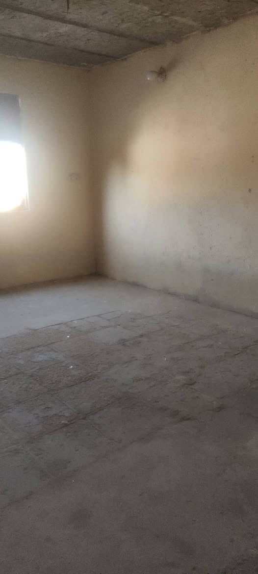 السلاعليكم موجود بيت ومخبزوبي اجازه نفط ويستلم 16برميل وبصفه محل لمكان نجف ول سعر مناسب لستفسار عله رقم ***********
