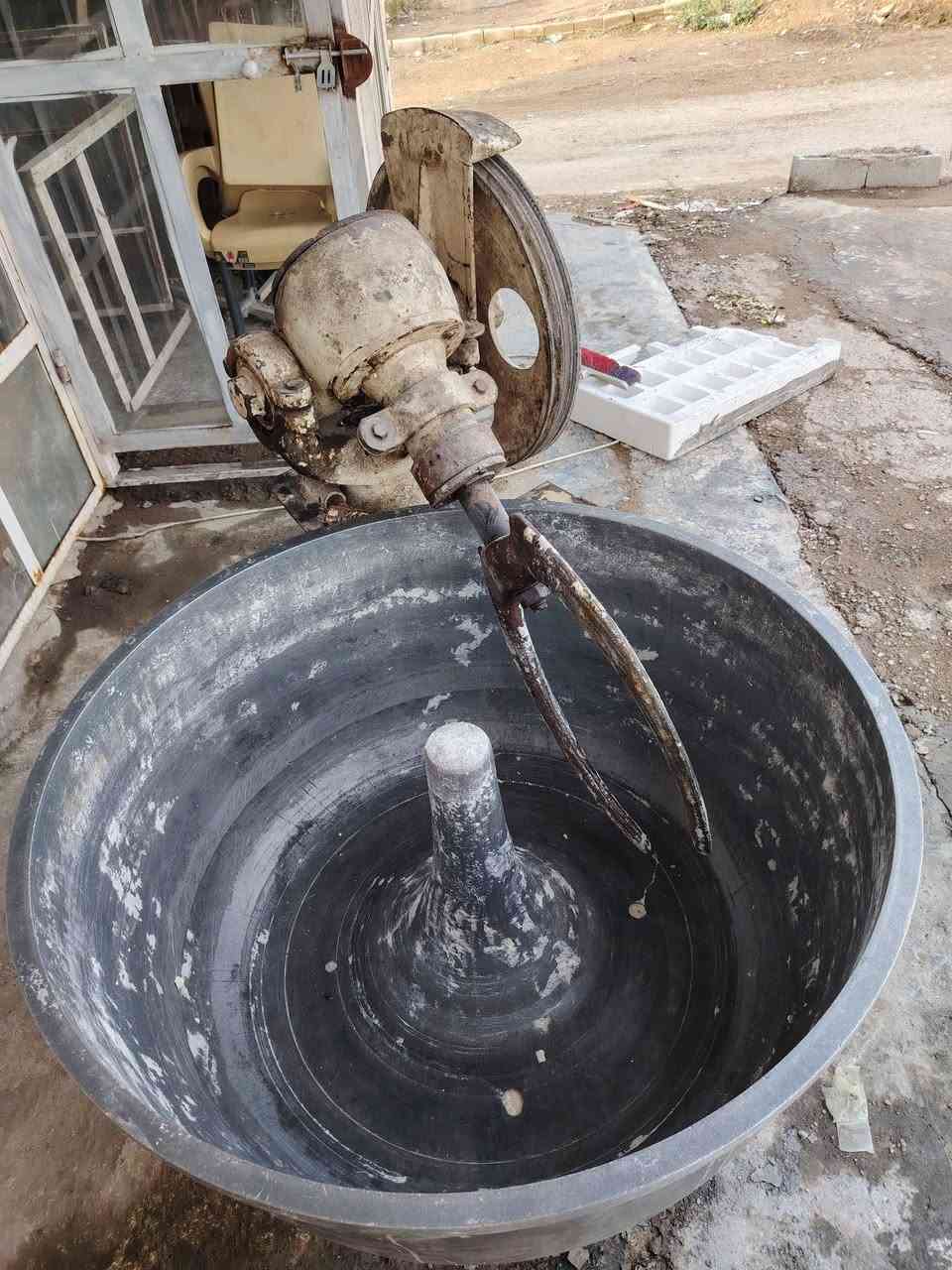 السلام عليكم
عجانة للبيع حجم كبير ام الكيس العنوان بغداد سلمان باك الاستفسار الاتصال على الرقم ***********
