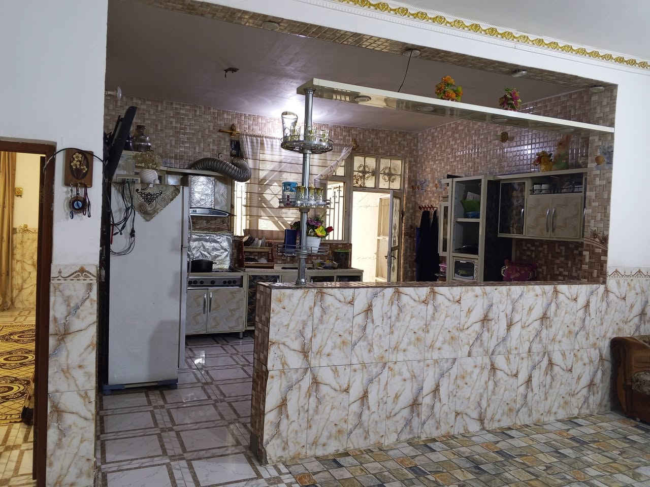 للبيع كوت حي الحكيم نزلت بيت خليفه مساحته 250متر طابقين تفاصيل كامله داخل الفيديو كامله ***********
