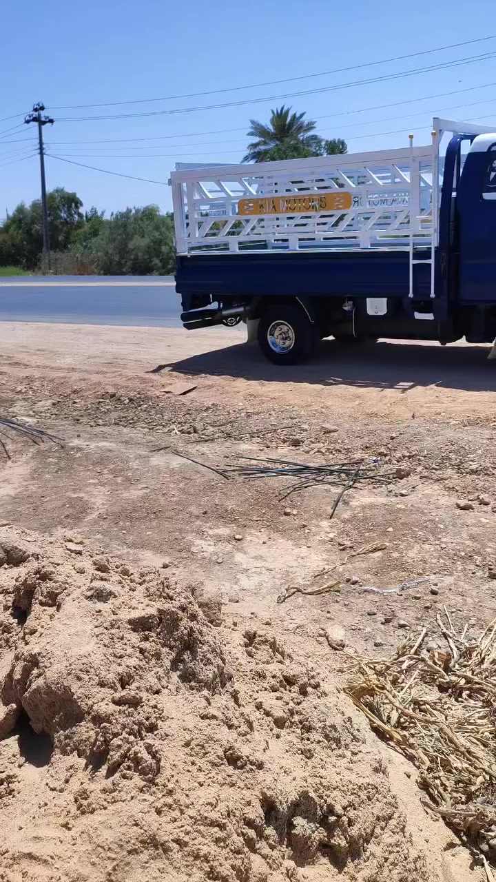 السلام عليكم ورحمه الله للبيع كيه نصيه سبلاين 12 سياره نضيفه كلش علم المكان سماوه مداور ثاني يوم ***********
السعر 120
