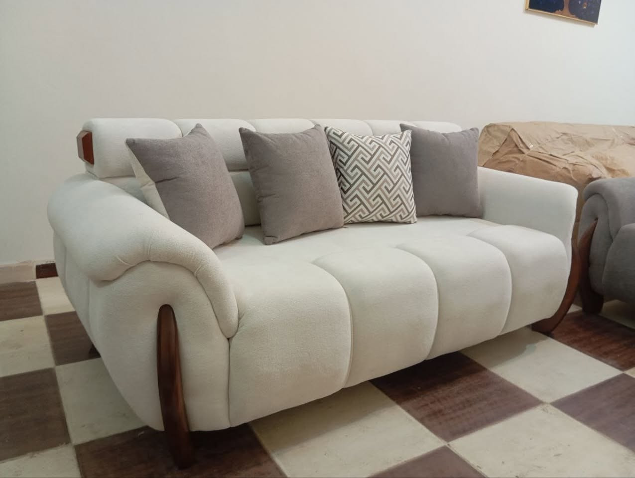 جاهزه على تحميل دلوقتي 
خشب زان احمر بالكامل 
كثافه 35 سوفت فعلي 
قماش فوطه مستورد
Hs


**إذا كنت صاحب هذا الإعلان وتريد حذفه لأي سبب، رجاءا أرسل رسالة إلى الدعم الفني**