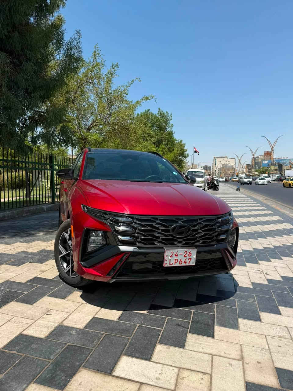 � للبيع | هيونداي توسان N Line Hybrid 2025 | وارد أمريكي | ممشى 10 أميال فقط 🔥
🚗 هيونداي توسان N Line Hybrid موديل 2025

🇺🇸 وارد أمريكي

🎨 اللون: ماروني (R2P)

📅 تصنيع: 07/2024

📍 الممشى: 10 أميال فقط

الحادث : صبغ ربع بنيد وجمالغ عله كده (بدون ايرباك )

⚙️ المواصفات

✅ محرك 1.6 لتر تيربو GDI + هايبرد

✅ قوة تقارب 231 حصان

✅ جير أوتوماتيك 6 سرعات

✅ جنوط رياضية أصلية 19 إنش

✅ فئة N Line الرياضية

✅ تشغيل بصمة ودخول ذكي

✅ شاشة وسطية كبيرة

                                      Apple CarPlay و Android Auto ✅

✅ شاشة عدادات رقمية

✅ كاميرا خلفية

✅ حساسات أمامية وخلفية

✅ مثبت سرعة ذكي (Radar)

✅ المحافظة على المسار

✅ التحذير من الاصطدام مع الفرملة التلقائية

✅ مراقبة النقطة العمياء

✅ مقاعد رياضية N Line

✅ مقود رياضي متعدد الوظائف مع Paddle Shifters

✅ شاحن لاسلكي

✅ إضاءة LED كاملة

✅ أوضاع قيادة متعددة

� السعر: 24,500 دولار قابل للتفاوض بالمعقول.

📞 للاستفسار والمعاينة يرجى التواصل على الخاص أو الاتصال.      ***********
