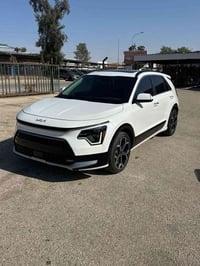 للبيع كيا نيرو وارد أمريكي – فل مواصفات 1/1 السيارة نظيفة جداً ومتكامل...