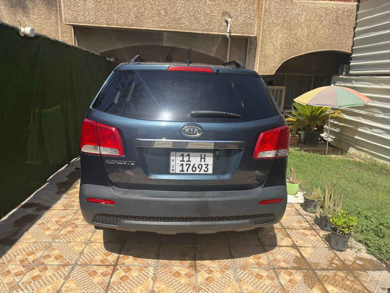 السلام عليكم سورنتو ٢٠١١ امريكي كلين لاضربه ولا تبديل ولا بارد ولا جرد  كلين اخوان مواصفات تحكم اشاير بالمري المواصفات العاديه  محرك ٢٤٠٠ دوش ماشيه ١٣٤ ميل برغي ممفتوح بيهه سعر ١٤٥ وبيهه مجال بسمي مكاني بغداد ***********
