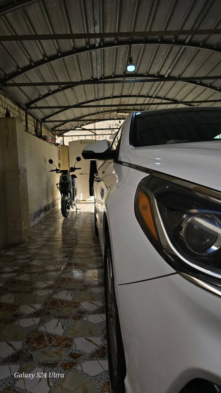 السلام عليكم سوناتا وارد امريكي 2019 محرك 2400 ليبل واحد بدون تبديل بدون ايرباك حادثها جاملغ أمامي جهه السايق  مصلح نفسه فول عدا الفتحه بدون تگشير ولا رصعات  ( بصمه ، شاشه ، تحكمات درگه ودشبول ، رادارات جميع الاتجاهات ، تبريد بيانو ، تبريد خلفي، اشاير بالمري ، شحن واير لس ،بصمة ابواب ) رقمها بابل ( دولي )  سعر ع الخاص مكان السيارة بابل للتواصل ‏‪0780 505 2041‬‏ بي واتساب
